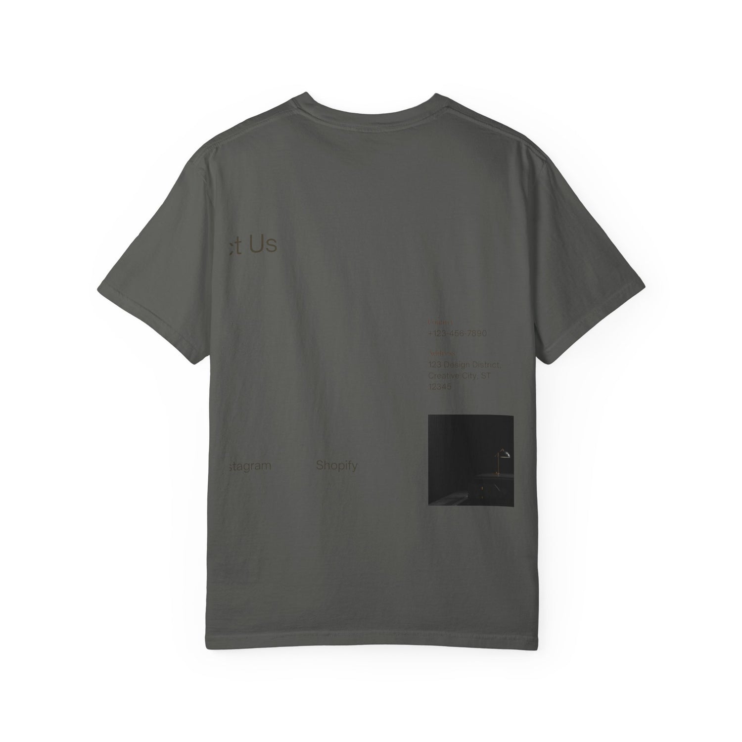 T-Shirt — Minimalist &